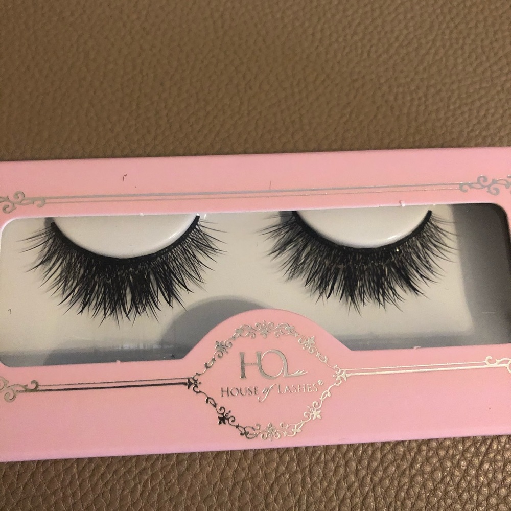 House of lashes